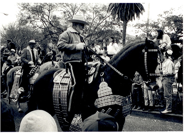 second-line-mardis-gras12.jpg